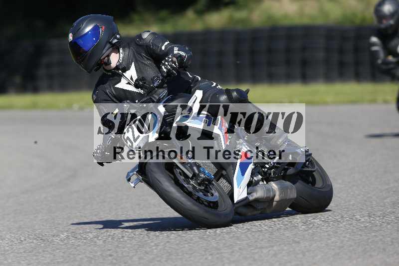 Archiv-2025/43 08.08.2025 Discover the Bike ADR/Bike 2 gelb/520